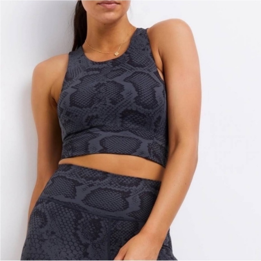 Allfenix Austraila Black and Gray Snake Print Longline Cut Out Sports Bra Top S